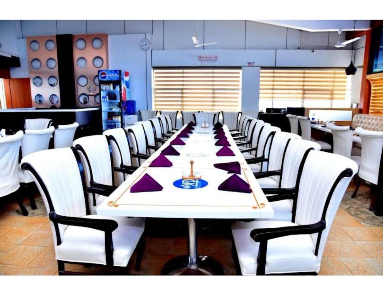 The Grand Krishna Luxury Hotel, Chikmagalūr Exterior foto